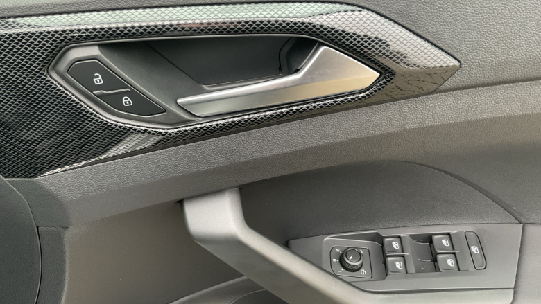 Volkswagen T-Cross 1.0 TSI Life 5dr Petrol Estate